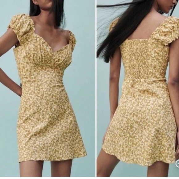 Zara Dresses & Skirts - Zara Yellow and Cream Floral Dress